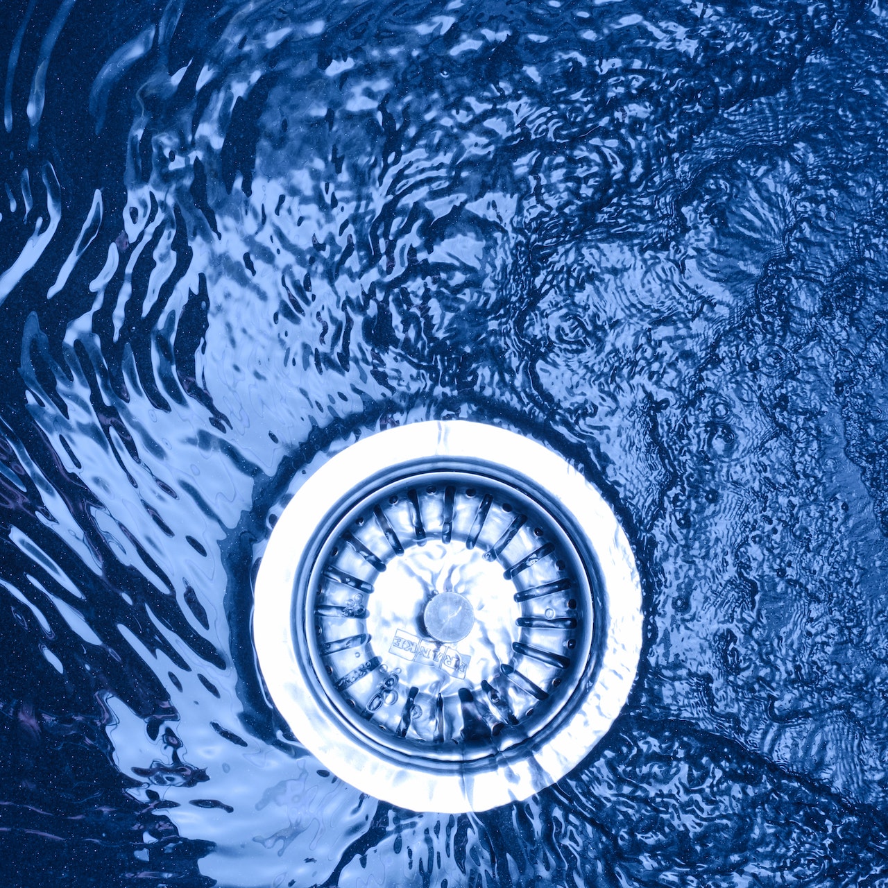 4 Common Signs of a Clogged Drain: How to Spot the Issue Early